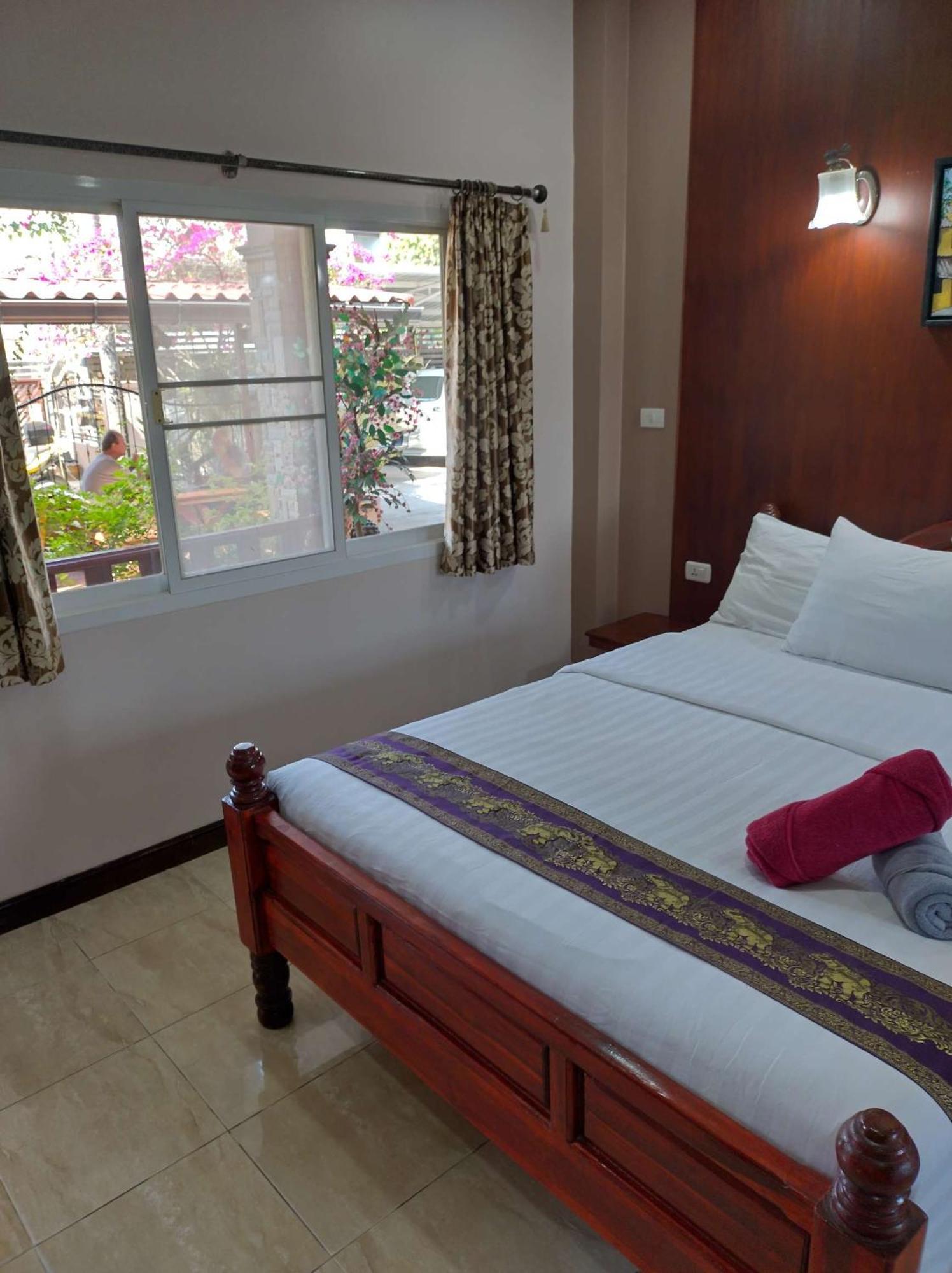 Mai Thai Guest House Κον Καέν Εξωτερικό φωτογραφία